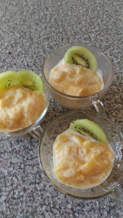 Mango crème with Kiwi